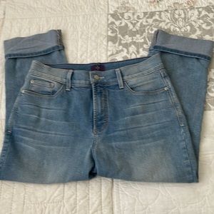 Not Your Daughter's Jeans Light Wash Dayla Wide Cuff Jean Capri